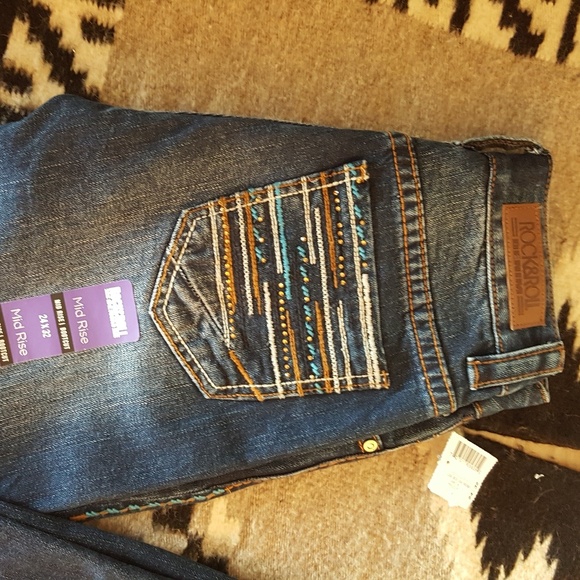 Rock and Roll Jeans - Picture 2 of 4